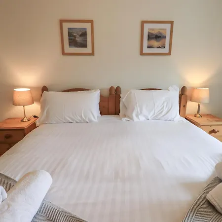 2 Hart Head Barn Holiday home