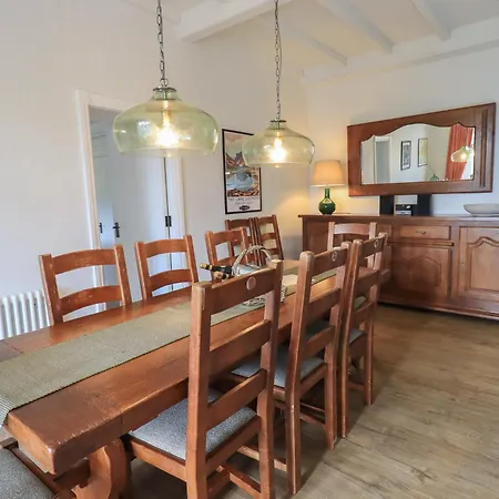 Holiday home 2 Hart Head Barn *